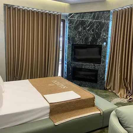 Sazani Hotel 4*