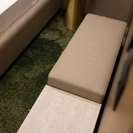 Sazani Hotell Vlorë