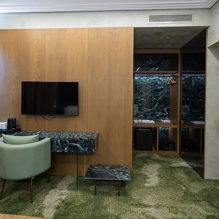 Sazani Hotell Vlorë