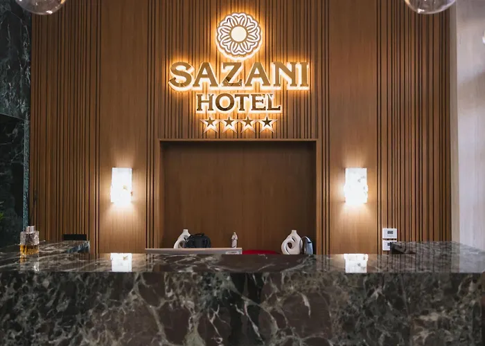 Sazani 酒店